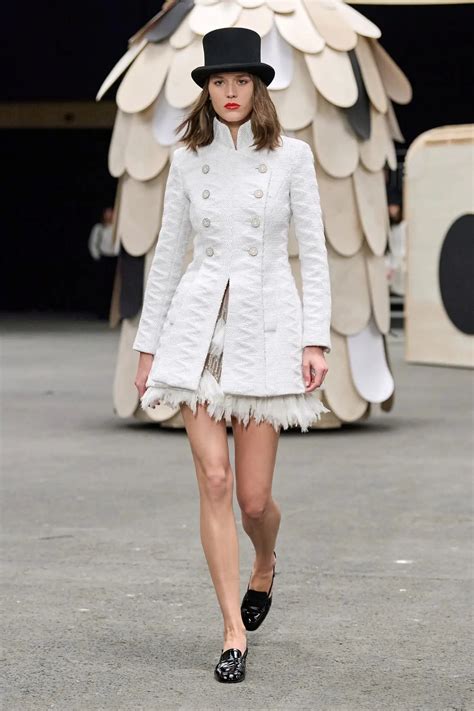 chanel spring summer 2023 haute couture